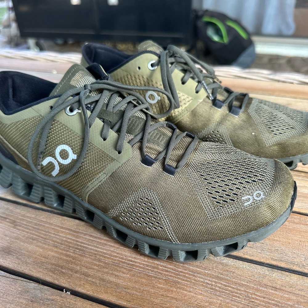 On Running Shoes Olive Army Green Athletic Sneakers Walking Work✨Like New